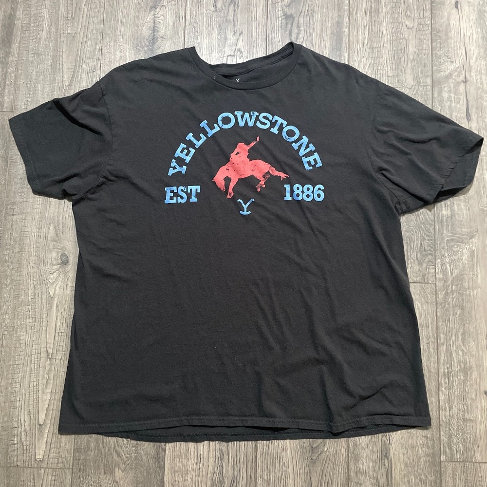 Men’s Black 2XL  Yellowstone Short Sleeve T-shirt